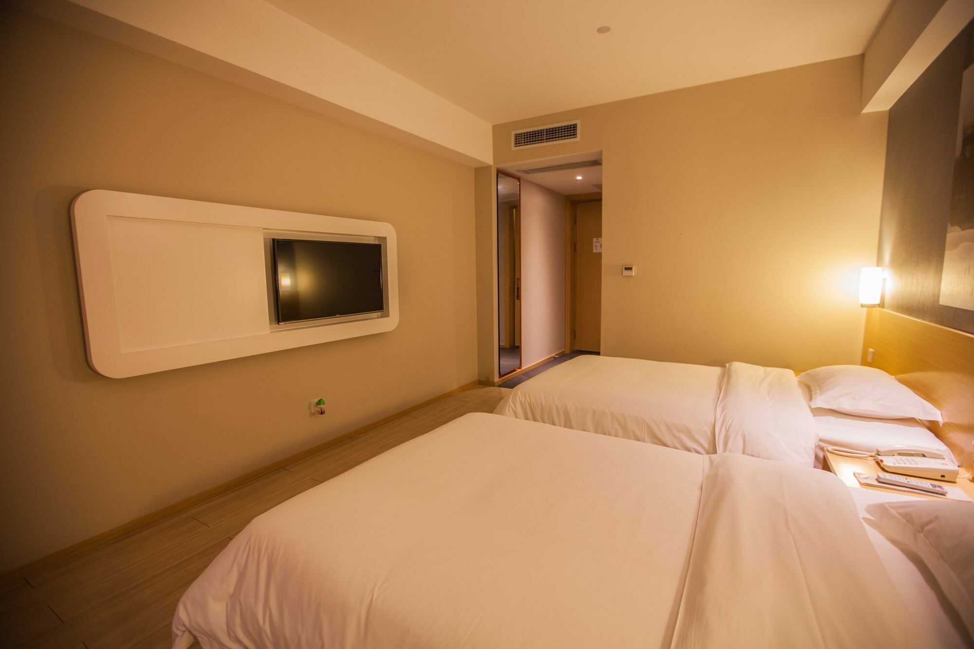 Hotel Ibis Leshan City Center Esterno foto